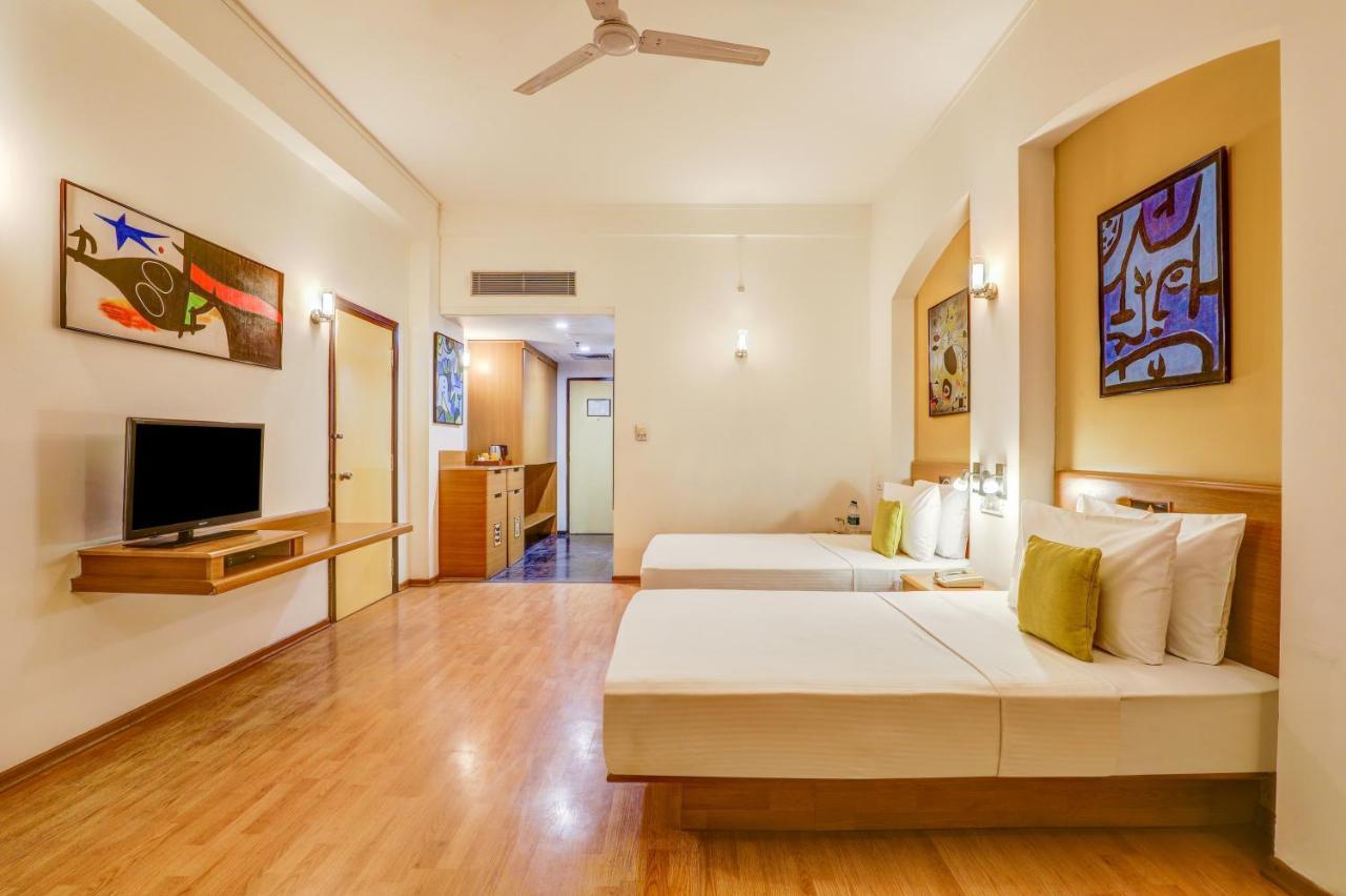 Lemon Tree Hotel, East Delhi Mall, Kaushambi Ghaziabad Extérieur photo