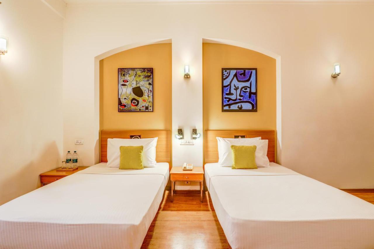 Lemon Tree Hotel, East Delhi Mall, Kaushambi Ghaziabad Extérieur photo