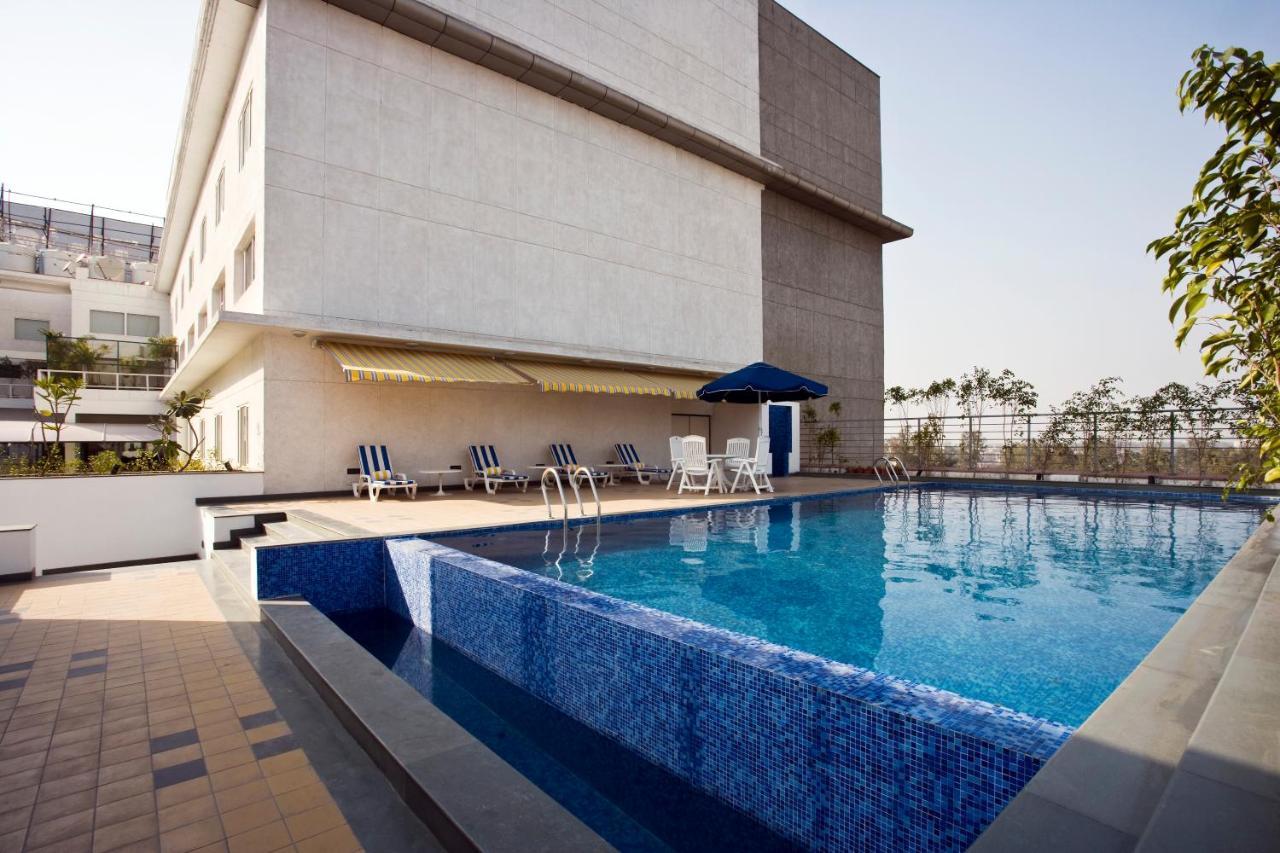 Lemon Tree Hotel, East Delhi Mall, Kaushambi Ghaziabad Extérieur photo