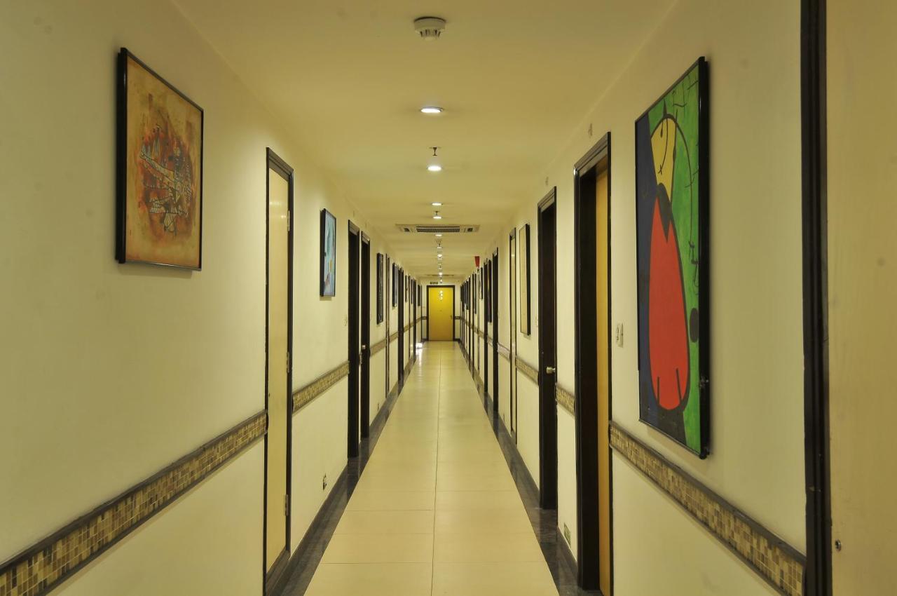 Lemon Tree Hotel, East Delhi Mall, Kaushambi Ghaziabad Extérieur photo