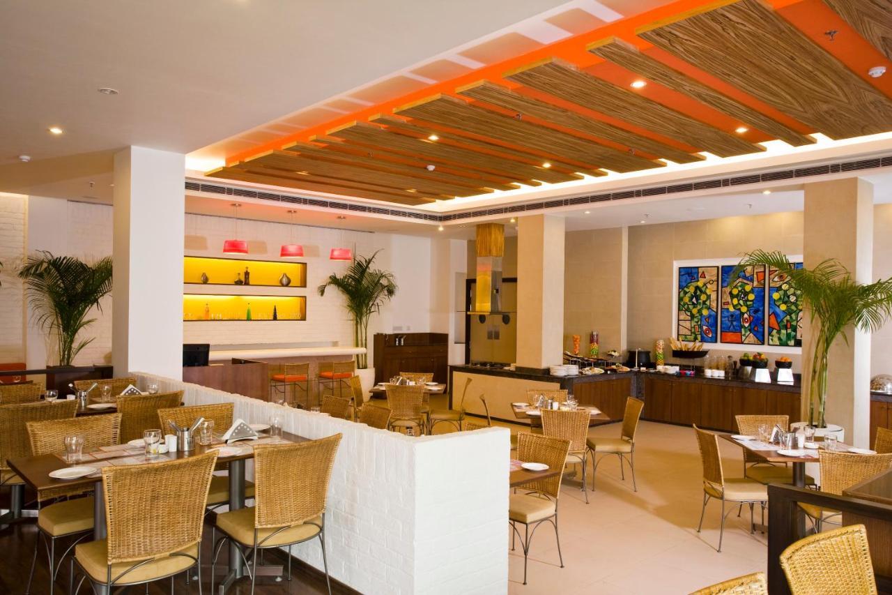 Lemon Tree Hotel, East Delhi Mall, Kaushambi Ghaziabad Restaurant photo